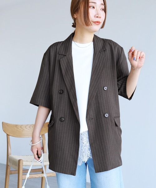 reca(レカ)の「【ZOZOTOWN限定】ピンストライプ半袖ジャケット(テーラードジャケット・レディース・ベージュ/チャコールグレー・FREE)」の8枚目の写真
