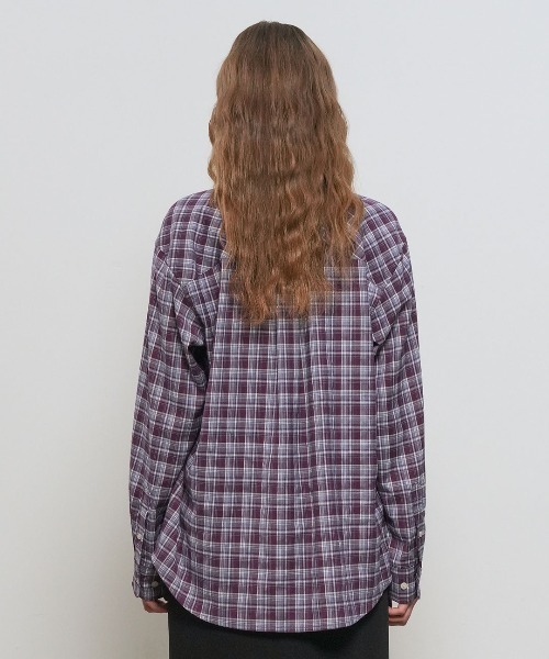 GENERAL IDEA（ジェネラルアイデア）の「【GENERAL IDEA】ルーズフィットチュラルチェックシャツ / LOOSE FIT NATURAL CHECK SHIRT（シャツ/ブラウス・レディース・パープル/レッド系・S/L/M）」の5枚目の写真