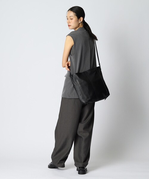 HIROKO HAYASHI(ヒロコハヤシ)の「FINE(フィーネ)2wayショルダーバッグ(ショルダーバッグ・レディース・ブラック・00)」の6枚目の写真