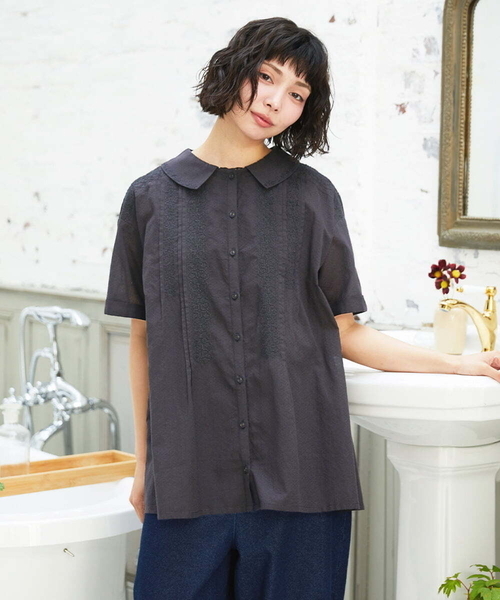 Jocomomola(ホコモモラ)の「Cruzar フラワーインド刺繍ブラウス(シャツ/ブラウス・レディース・ブラック/アイボリー・40)」の2枚目の写真