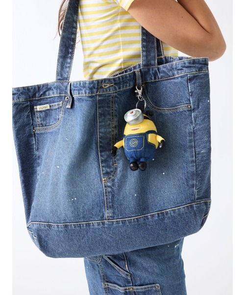 GUESS JEANS X Minions Denim Tote | GUESS(ゲス) JAPAN 公式