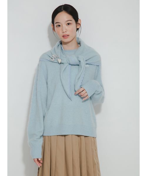 FURFUR(ファーファー)の「ウールミンクロゴ刺繍クルーネックニット(ニット/セーター・レディース・チャコールグレー/イエロー/サックスブルー/オフホワイト・F)」の14枚目の写真