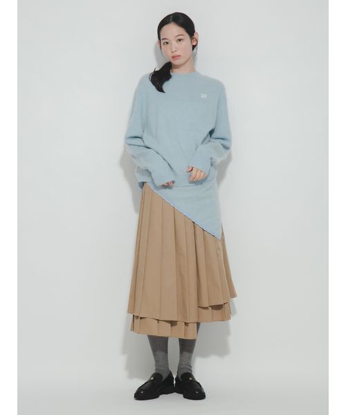 FURFUR(ファーファー)の「ウールミンクロゴ刺繍クルーネックニット(ニット/セーター・レディース・チャコールグレー/イエロー/サックスブルー/オフホワイト・F)」の17枚目の写真