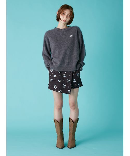 FURFUR(ファーファー)の「ウールミンクロゴ刺繍クルーネックニット(ニット/セーター・レディース・チャコールグレー/イエロー/サックスブルー/オフホワイト・F)」の18枚目の写真