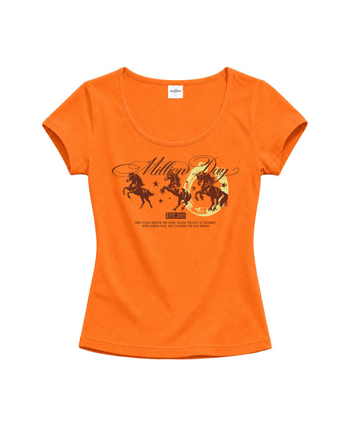 MILLION DAY（ミリオンデイ）の「ワイルドホライゾン Uネック スリムフィット 半袖Tシャツ（Tシャツ/カットソー・レディース・ライトピンク/イエロー/オレンジ/ホワイト/ブラック・SMALL/MEDIUM/LARGE）」の5枚目の写真