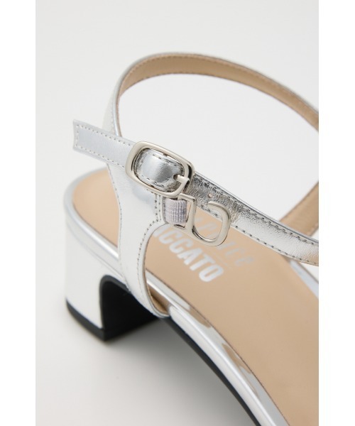 STACCATO(スタッカート)の「ヌーディーバブルクリアサンダル(サンダル・レディース・シルバー・24.5cm/23.5cm/22.5cm)」の9枚目の写真