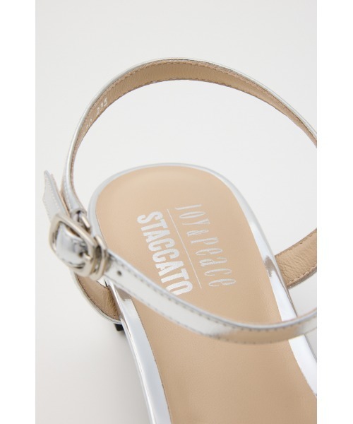 STACCATO(スタッカート)の「ヌーディーバブルクリアサンダル(サンダル・レディース・シルバー・24.5cm/23.5cm/22.5cm)」の10枚目の写真