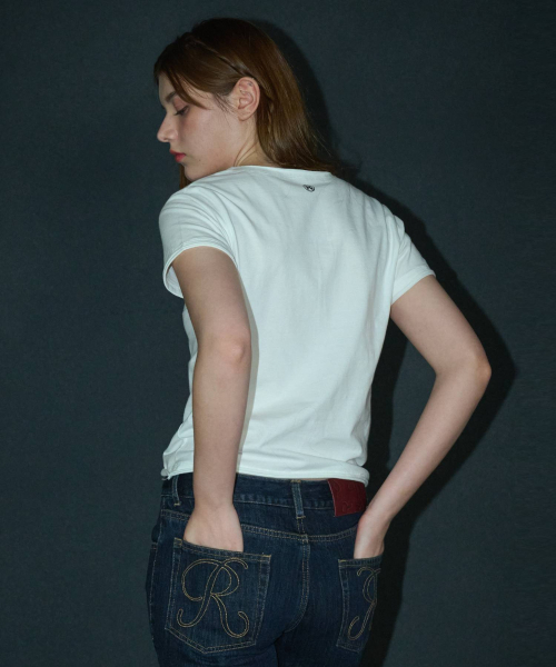 REEMNIK（リームニック）の「MUTE BLANK SHORT-SLEEVED T-SHIRT [WHITE]（Tシャツ/カットソー・レディース・ホワイト・MEDIUM/SMALL）」の6枚目の写真