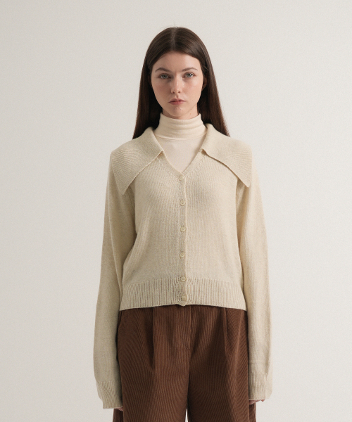 VLETI(ブレッティ)の「Wool Calla V-neck Knit Cardigan (Cream)(カーディガン/ボレロ・レディース・グレー・FREE)」の1枚目の写真
