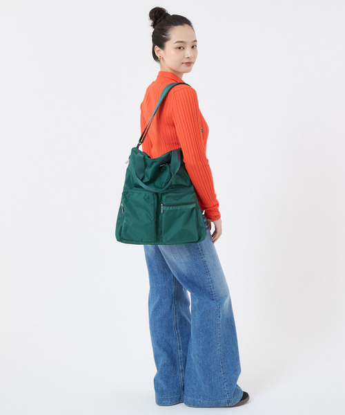 LeSportsac(レスポートサック)の「CARGO N/S TOTE エデングリーン(ショルダーバッグ・レディース・グリーン・FREE)」の3枚目の写真