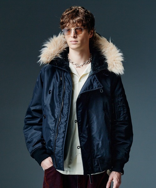 glamb(グラム)の「Luxe Flight Jacket / リュクスフライトジャケット(ミリタリージャケット・メンズ・ワイン/ブラック/カーキ・S/M/L)」の14枚目の写真