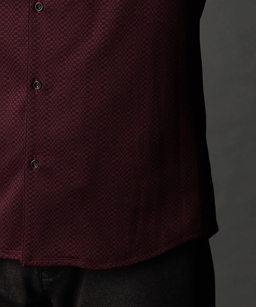 NICOLE CLUB FOR MEN(ニコルクラブフォーメン)の「ジオメトリックスタンドボタンダウンシャツ(シャツ/ブラウス・メンズ・ブラック系/ボルドー/ホワイト系/ネイビー系・MEDIUM/LARGE/X-LARGE)」の9枚目の写真