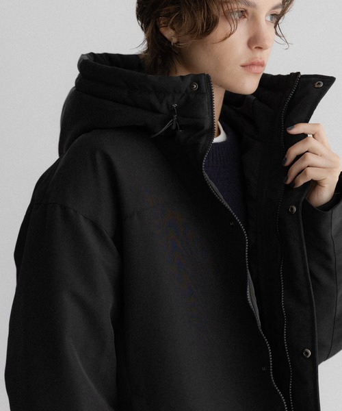 URBAN RESEARCH Sonny Label(アーバンリサーチサニーレーベル)の「フーディーダウンジャケット(ダウンジャケット/コート・レディース・オリーブ/グレー系その他/アイボリー/ブラック・FREE)」の11枚目の写真