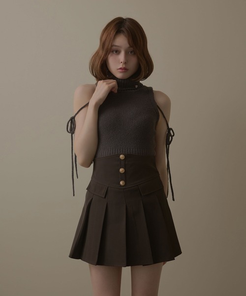 M DOLLY(エムドリー)の「Solene gold button pleats skirt / ソレーヌゴールドボタンプリーツスカート(スカート・レディース・グレー/ブラウン・M/S)」の12枚目の写真
