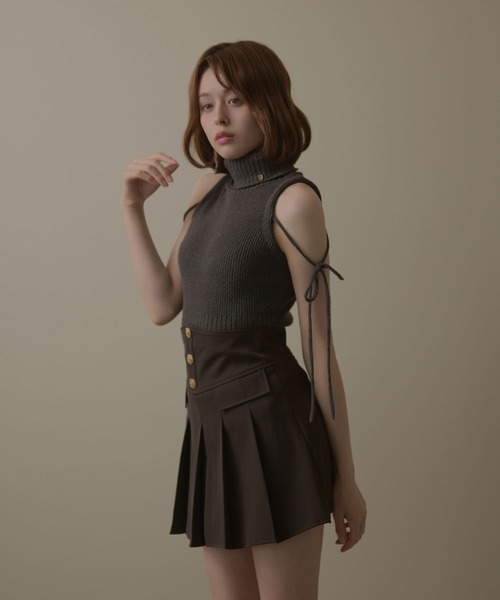 M DOLLY(エムドリー)の「Solene gold button pleats skirt / ソレーヌゴールドボタンプリーツスカート(スカート・レディース・グレー/ブラウン・M/S)」の14枚目の写真