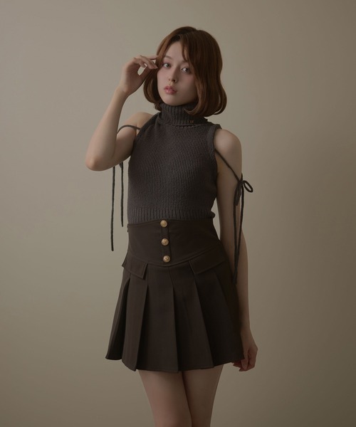 M DOLLY(エムドリー)の「Solene gold button pleats skirt / ソレーヌゴールドボタンプリーツスカート(スカート・レディース・グレー/ブラウン・M/S)」の15枚目の写真
