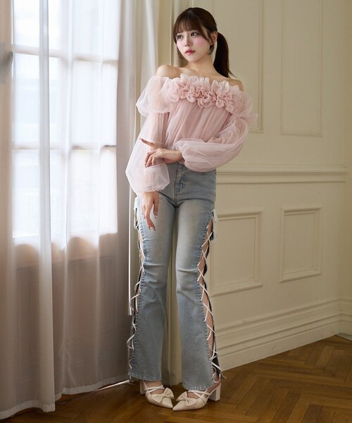 Belle Charme(ベルシャルム)の「【Belle Charme】Tulle Offshoulder Blouse(シャツ/ブラウス・レディース・ブラック/ピンク/アイボリー・FREE)」の11枚目の写真