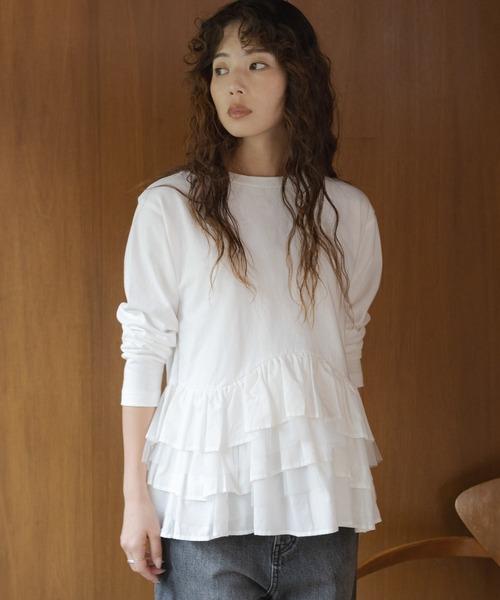URBAN RESEARCH Sonny Label(アーバンリサーチサニーレーベル)の「『WEB限定』ペプラムチュールフリルカットソー(Tシャツ/カットソー・レディース・オフホワイト/チャコールグレー/ブラック・FREE)」の7枚目の写真