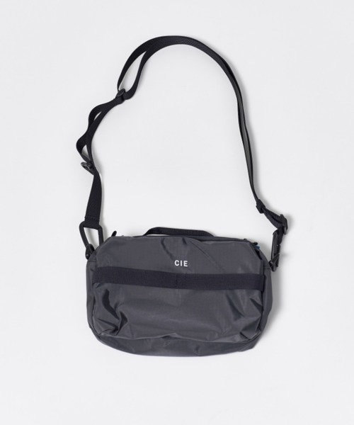 CIE（シー）の「【CIE】GRID0 MINI SHOULDER BAG（ショルダーバッグ・メンズ・ブラック・FREE）」の5枚目の写真