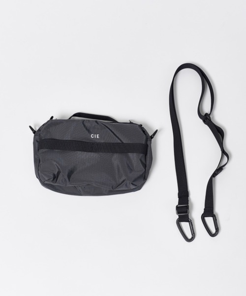 CIE（シー）の「【CIE】GRID0 MINI SHOULDER BAG（ショルダーバッグ・メンズ・ブラック・FREE）」の6枚目の写真