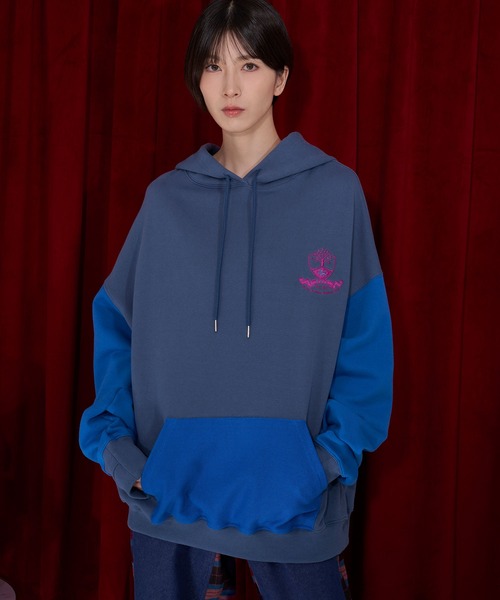 Nora Lily(ノラリリー)の「【Nora Lily】College Logo Bi Pullover Hoodie(パーカー・レディース・ダークグレー/カーキ/ブルー・FREE)」の22枚目の写真