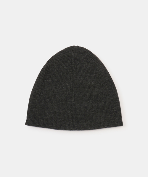 AP STUDIO(エーピーストゥディオ)の「Soft rib Beanie(ニットキャップ/ビーニー・レディース・グレー/ブラック・FREE)」の16枚目の写真