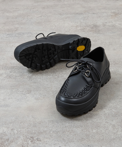 PADRONE(パドローネ)の「PADRONE パドローネ / INTERLACE SHOES with 884C Vibram 884Cビブラムソールレザーモカシンシューズ / PU8840-2012(ブーツ・メンズ・ブラック・40/41/42/43)」の1枚目の写真