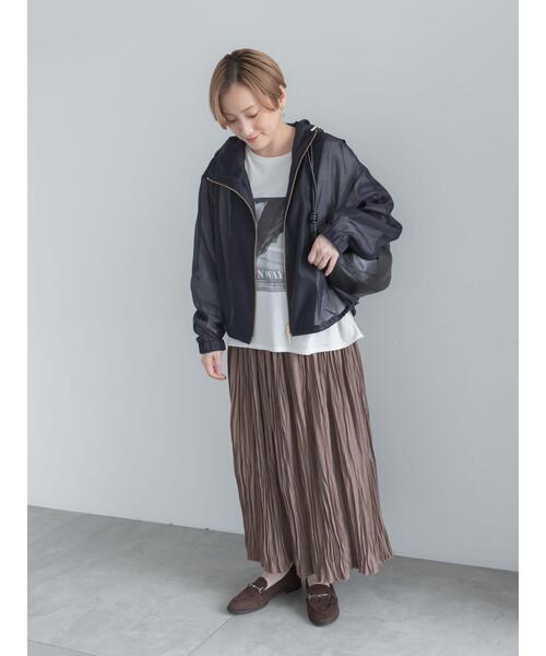 Te chichi(テチチ)の「サテンランダムプリーツロングスカート(スカート・レディース・ブラウン/グリーン/ブラック・F)」の22枚目の写真