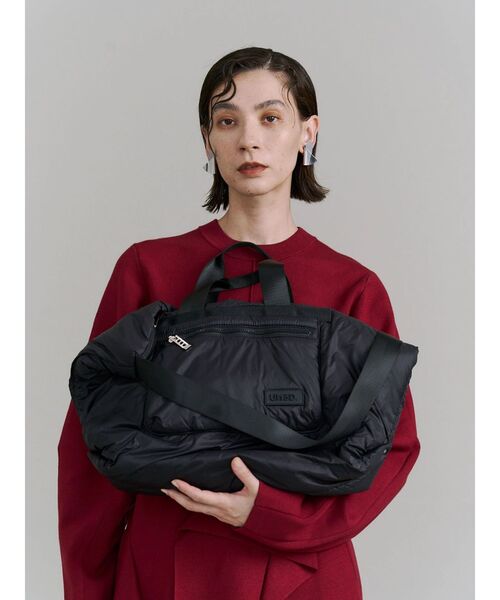 UN3D.(アンスリード)の「HUGE CROSSBODY BAG / ヒュージクロスボディバッグ(ボディバッグ/ウエストポーチ・レディース・ブラック/その他1・FREE)」の8枚目の写真