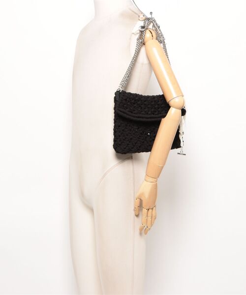 TOGA（トーガ）の「Knit shoulder bag TA261-AG107（ショルダーバッグ・メンズ・ブラック・ONE SIZE）」の5枚目の写真