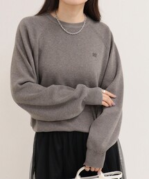FR刺しゅうドロストスウェットニット