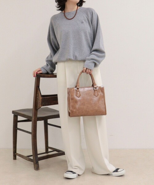 fredy emue(フレディエミュ)の「FR刺しゅうドロストスウェットニット(ニット/セーター・レディース・ベージュ/グレー/アイボリー/ブルー・38)」の13枚目の写真