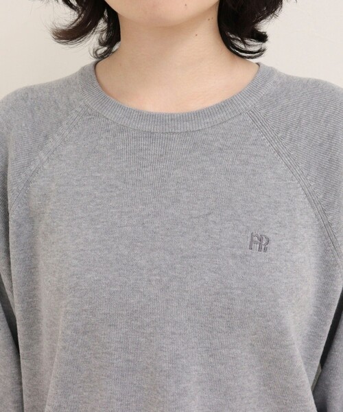 fredy emue(フレディエミュ)の「FR刺しゅうドロストスウェットニット(ニット/セーター・レディース・ベージュ/グレー/アイボリー/ブルー・38)」の11枚目の写真