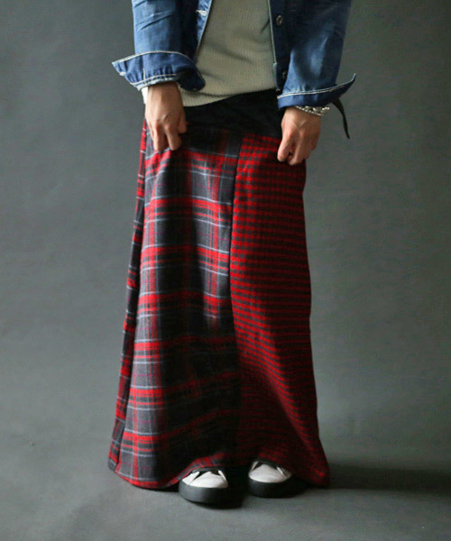 antiqua（アンティカ）の「2wayチェック切り替えリブロングスカート（スカート・レディース・グレー系その他/レッド系その他・M）」の2枚目の写真