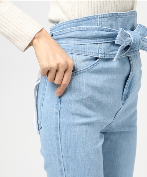 mysty woman（ミスティウーマン）の「ストレッチデニムサッシュベルト付きスキニーデニム（デニムパンツ・レディース・ネイビー/サックスブルー/ブルー・SMALL/MEDIUM）」の9枚目の写真