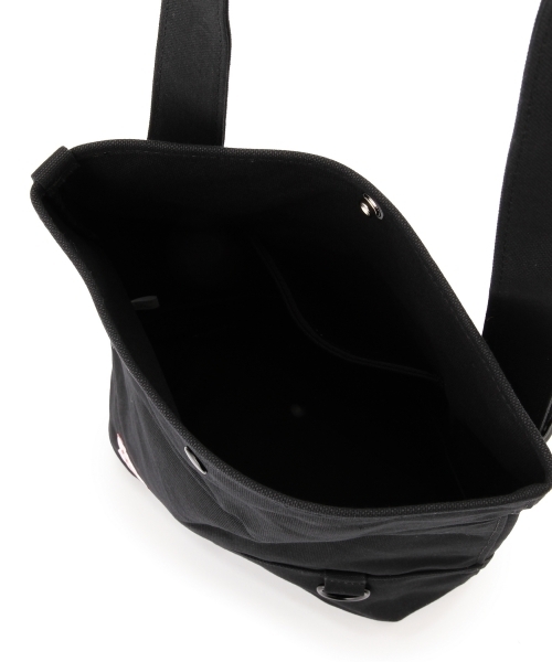 BEAMS BOY(ビームスボーイ)の「Relate / ショルダーS(ショルダーバッグ・レディース・ブラック/レッド・ONE SIZE)」の19枚目の写真