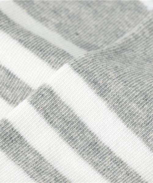adidas（アディダス）の「オリジナルス ソックス [THIN CREW SOCKS AOP]（ソックス/靴下・メンズ・グレー系その他・22.0～24.0cm/24.0～26.0cm/27.0～29.0cm）」の2枚目の写真
