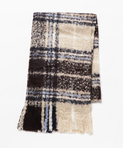 U.Q（ユウキュウ）の「チェックストール（ストール/ショール・レディース・ブラック/ベージュ/グリーン/ブルー・FREE）」の3枚目の写真