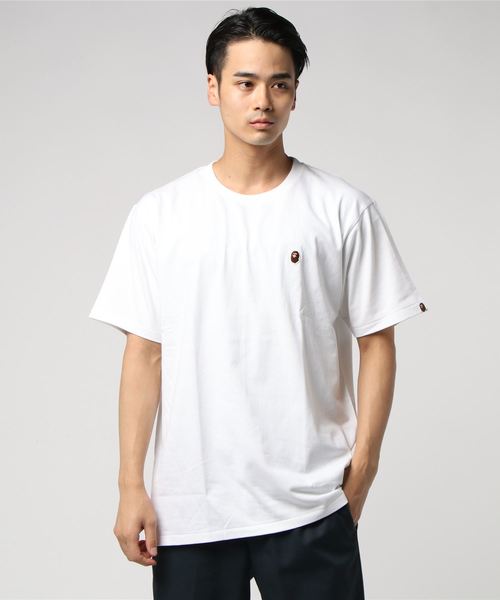 A BATHING APE(アベイシングエイプ)の「APE HEAD ONE POINT TEE M(Tシャツ/カットソー・メンズ・ホワイト/ブラック/パープル/レッド/バーガンディー/オリーブ/オレンジ/イエロー・SMALL/MEDIUM/LARGE/X-LARGE/XX-LARGE/XXX-LARGE)」の2枚目の写真