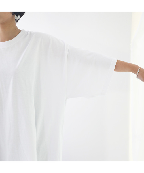classicalelf(クラシカルエルフ)の「ミドル丈無地クルーネックビッグシルエットTシャツ(半袖)(Tシャツ/カットソー・レディース・ホワイト/ブラック/杢グレー・MEDIUM/LARGE/X-LARGE)」の6枚目の写真