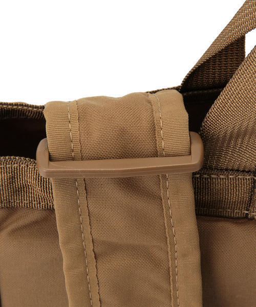 MYSTERY RANCH(ミステリーランチ)の「MYSTERY RANCH / ブーティーパック(バックパック/リュック・メンズ・ブラウン系その他/オリーブ/グリーン系その他/ブラック・ONE SIZE)」の22枚目の写真