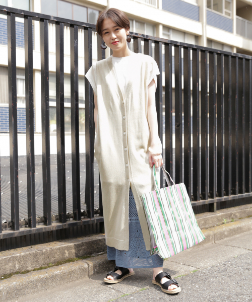 LOWRYS FARM（ローリーズファーム）の「カギバリマキシスカート　832139（スカート・レディース・ブラック/アイボリー/ブルー・FREE）」の16枚目の写真