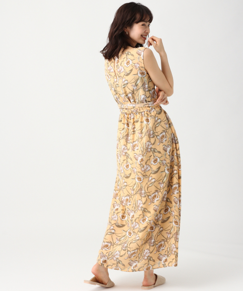 A part by（アパートバイ）の「Pハナガラグルグルワンピース  833585（ワンピース・レディース・ホワイト系その他/ブラック系その他/ベージュ系その他・FREE）」の10枚目の写真