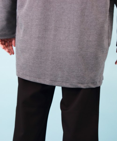 ８(eight)（エイト）の「コーディガン ロング丈 アウター（カーディガン/ボレロ・メンズ・チャコールグレー/ネイビー/ブラウン・MEDIUM/LARGE）」の10枚目の写真