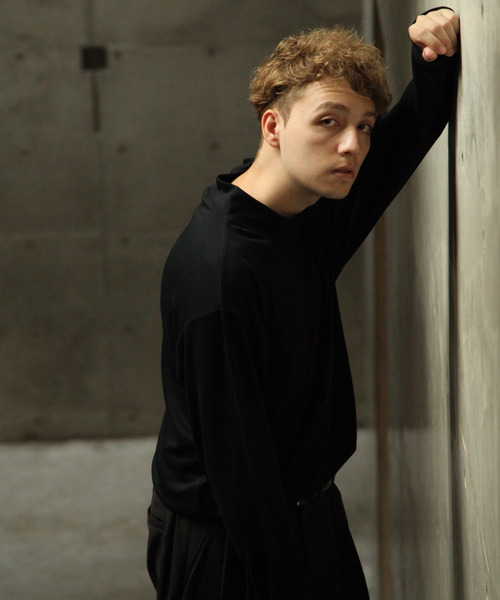 NILWAY（ニルウェイ）の「ヒートポンチハイネックカットソー（Tシャツ/カットソー・メンズ・カーキ/ベージュ/ホワイト/グレー/ブラック/ネイビー/ブラウン・X-LARGE/LARGE/MEDIUM）」の3枚目の写真