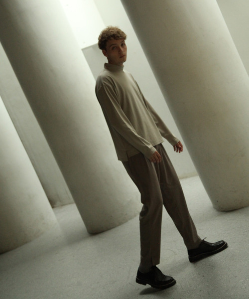 NILWAY（ニルウェイ）の「ヒートポンチハイネックカットソー（Tシャツ/カットソー・メンズ・カーキ/ベージュ/ホワイト/グレー/ブラック/ネイビー/ブラウン・X-LARGE/LARGE/MEDIUM）」の15枚目の写真