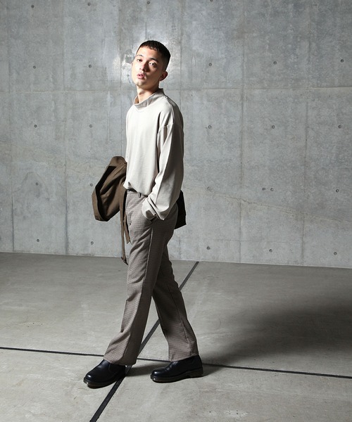 NILWAY（ニルウェイ）の「ヒートポンチハイネックカットソー（Tシャツ/カットソー・メンズ・カーキ/ベージュ/ホワイト/グレー/ブラック/ネイビー/ブラウン・X-LARGE/LARGE/MEDIUM）」の9枚目の写真