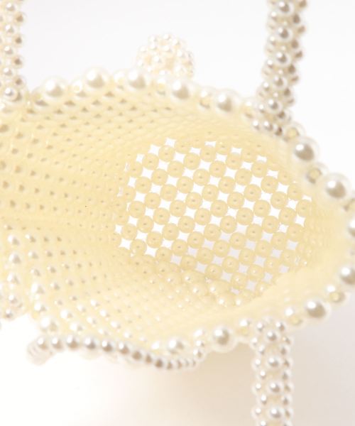 flower(フラワー)の「パーリーデコラティブバッグ(ハンドバッグ・レディース・ホワイト・FREE)」の4枚目の写真