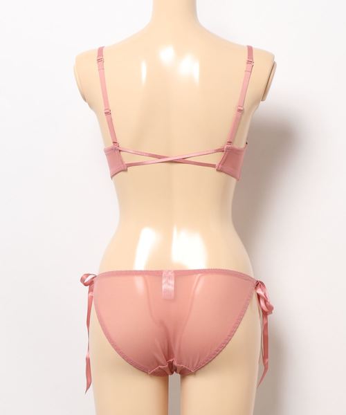 tu-hacci（ツーハッチ）の「フロントホックレースベールバックデザインブラジャー＆ショーツ　BCDカップ対応（ブラ&ショーツ・レディース・ピンク/ネイビー/ブラック・D70/C65/C80/C70/D65/C75/D75/D80/B70/B80/B75）」の5枚目の写真