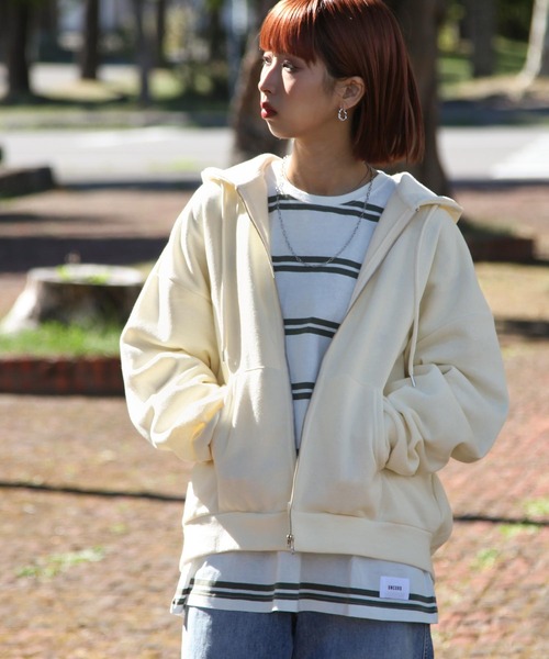 ZIP FIVE(ジップファイブ)の「【ZIP FIVE】ビッグシルエット ワンポイント ジップパーカー 無地 / ロゴ / キツネ 刺繍(パーカー・メンズ・ブルー/パープル/ベージュ/ホワイト/グリーン/グレー/ブラウン/ブラック/ネイビー/カーキ/アイボリー/オートミール/チャコール/ダークグリーン/パープル系/ロイヤルブルー/ブラウン系/アイボリー系/ブラック系/ダークグリーン系/パープル系1/ネイビー系/ホワイト系/グレー系その他/ブラウン系1/カーキ系/ブルー系その他/ブルー系/グレー系/ベージュ系/ホワイト系1/ダークグリーン系1/グレー系1/ホワイト系2/アイボリー系1/グレー系2/ブラック系1/ネイビー系1・MEDIUM/LARGE/X-LARGE)」の3枚目の写真